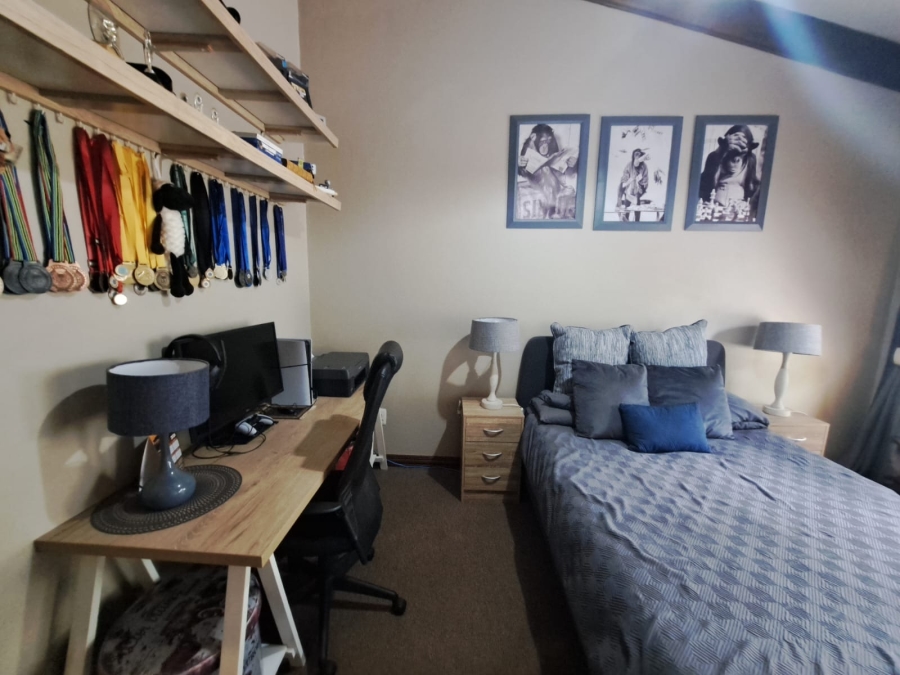 3 Bedroom Property for Sale in Waterval East North West